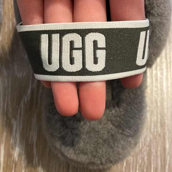 UGG Fluff Yeah Slipper Slides - Picture 6 of 8
